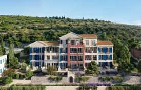 Апартаменты на берегу моря в Луштице Бей, Черногория. Первоначальный платеж всего 20%, беспроцентная рассрочка! за 982 000 €
