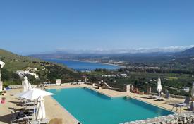 Двухкомнатная квартира с панорамным видом на море и горы, Ханья, Крит, Греция за 138 000 €