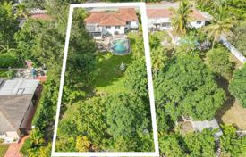 Дом в городе в Севере Майами, США за $830 000