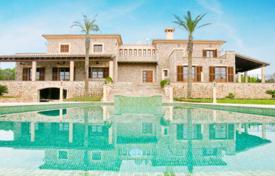 Прекрасная вилла с бассейном и большим участком с лесом в Ариани, Майорка, Испания за 2 655 000 €