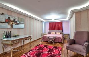 5-комнатный коттедж 575 м² в Агиос Тихонасе за 3 700 000 €