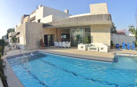 Современная вилла с бассейном, садом и гаражом в Эль Альбире, Валенсия, Испания за 1 795 000 €