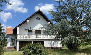5-комнатный таунхаус 230 м² в Дьенешдиаше за 410 000 €