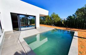 Новая двухэтажная вилла с бассейном в Полопе, Аликанте, Испания за 460 000 €