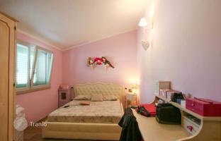 2-комнатная вилла 155 м² в Кастаньето-Кардуччи за 850 000 €