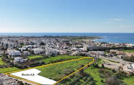 Новая малоэтажная резиденция с двумя бассейнами и спа-зоной в 500 метрах от моря, Пафос, Кипр за От 310 000 €