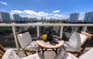 2-комнатная квартира в кондо 101 м² в Авентуре за $359 000