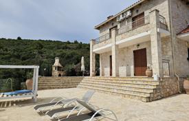 Двухэтажная вилла с бассейном в Закинтосе, Ионические острова, Греция. Цена по запросу