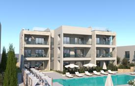 Закрытая резиденция с бассейном, спа и зелеными зонами в 500 метрах от пляжа, Каппарис, Кипр за От 220 000 €