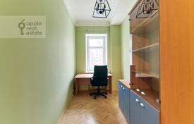 5-комнатная квартира 110 м² в Москве, Россия за $730 в неделю