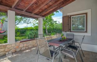 3-комнатный дом 169 м² в Kras за 339 000 €