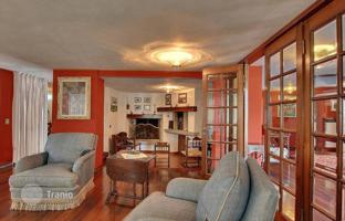 6-комнатная вилла 760 м² в Барге за 880 000 €