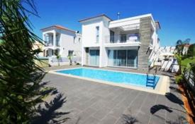 Просторная вилла с бассейном и видом на море, Протарас, Кипр за 750 000 €