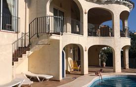Меблированная вилла с бассейном, парковкой, террасой и видом на море и горы, Альтеа, Испания за 630 000 €