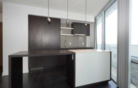 Квартира на Харбор-стрит, Олд Торонто, Торонто,  Онтарио,   Канада за C$896 000