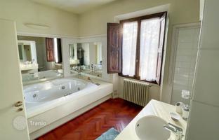 5-комнатная вилла 470 м² во Флоренции за 885 000 €