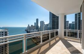 Меблированная четырехкомнатная квартира с видом на город и океан в Майами, Флорида, США за $1 790 000