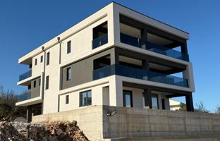 3-комнатная квартира 112 м² в Vrbnik за 690 000 €