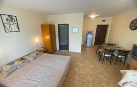 Уютная студия по выгодной цене в престижном комплексе в курортном городе Равда за 52 000 €