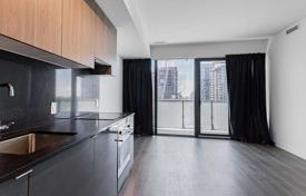 Квартира на Рохэмптон-авеню, Олд Торонто, Торонто,  Онтарио,   Канада за C$940 000