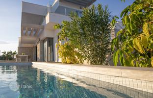 4-комнатная вилла 244 м² в Бенидорме за 850 000 €