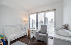 Квартира в Янг-стрит, Торонто, Онтарио,  Канада за C$1 245 000