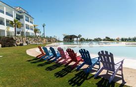 Четырехкомнатные апартаменты с панорамным видом в резиденции с бассейнами, Эстепона, Испания за 816 000 €