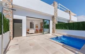 Солнечная новая вилла с бассейном в Пилар‑де-ла-Орададе, Аликанте, Испания за 270 000 €