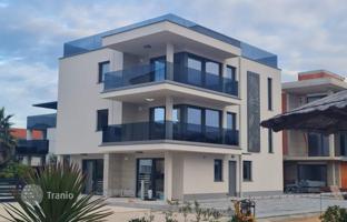 10-комнатный дом 440 м² в Вире. Цена по запросу