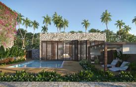 Элитная двухэтажная вилла с бассейном в резиденции с садами, ресторанами и спа, на берегу реки, Хойан, Вьетнам за $1 082 000