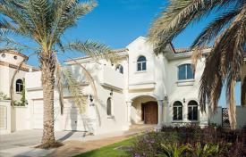 Красивая вилла с бассейном и выходом на пляж, Пальма Джумейра, Дубай, ОАЭ за $7 400 в неделю