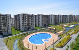 Просторные апартаменты в жилом комплексе с бассейном и фитнес-центром, Стамбул, Турция за $489 000