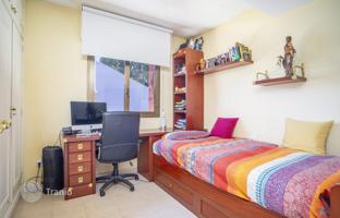 7-комнатная вилла 204 м² в Нуэва Андалусии за 1 475 000 €