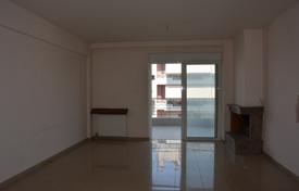 Трехкомнатная квартира с боковым видом на море в Глифаде, Аттика, Греция за 300 000 €