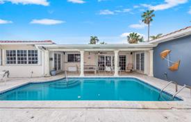 Дом в городе в Севере Майами Бич, США за $3 150 000