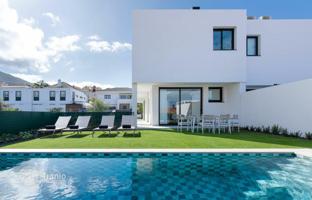 3-комнатная вилла 414 м² в Санта-Урсула за 890 000 €