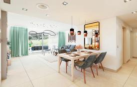 Апартаменты в новой резиденции на первой линии поля для гольфа, Михас, Испания за 405 000 €
