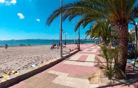 Апартаменты с частным солярием рядом с пляжем в Сан Педро дель Пинатар за 298 000 €
