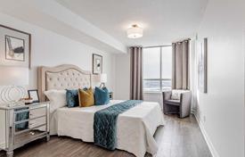 Квартира на Эглинтон-авеню Восток, Торонто, Онтарио,  Канада за C$850 000