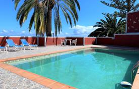 Просторная вилла с гостевыми домами, садом, бассейном, террасами, гаражом и видом на море и горы, Пуэрто‑де-ла-Крус за 1 500 000 €