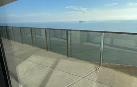 Эксклюзивный пентхаус с панорамным видом на пляже Пониенте в Бенидорме, Аликанте, Испания за 1 270 000 €
