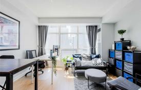 Квартира на Блю Джейс Вей, Олд Торонто, Торонто,  Онтарио,   Канада за C$781 000