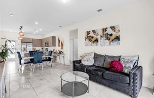 3-комнатная квартира в кондо 105 м² в Дорале за $520 000