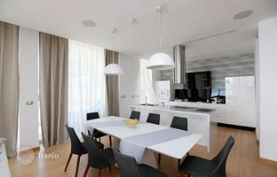 20-комнатный дом 750 м² в Ичичах. Цена по запросу