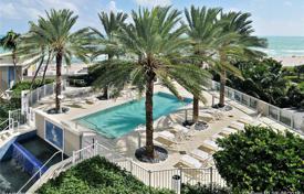 Стильная квартира с видом на океан в резиденции на первой линии от пляжа, Майами-Бич, Флорида, США за $1 180 000