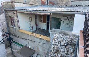 4-комнатный дом 136 м² в Пироваце за 209 000 €