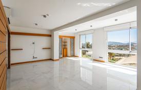Трёхэтажная вилла с бассейном и видом на море в Коначике, Мугла, Турция за $608 000