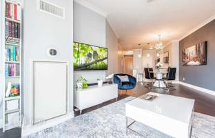 5-комнатная квартира в Этобико за C$1 150 000