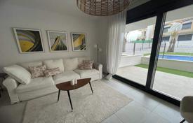 Четырёхкомнатная квартира «под ключ» в Лос Балконес, Торревьеха, Испания за 289 000 €