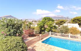 Вилла с видом на горы, в спокойном районе, Кальп, Испания за 399 000 €